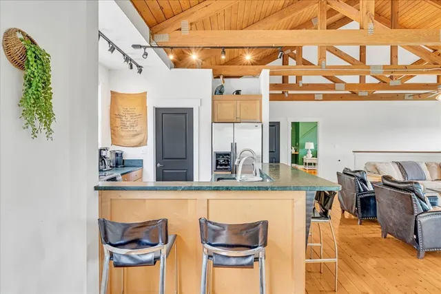 a picture of outdoor space with seating area