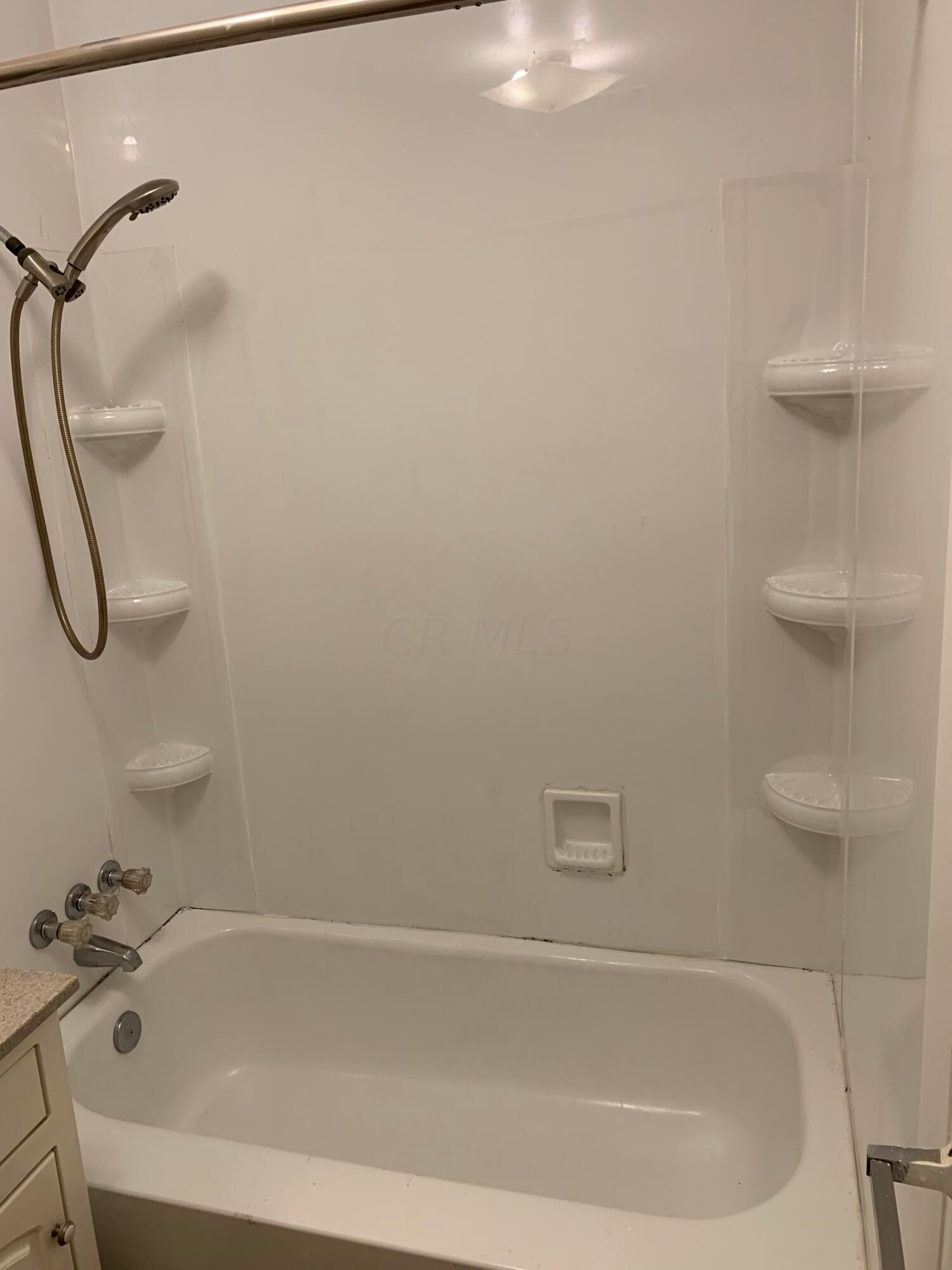 1405 Picard Road Columbus, OH 43227 - Photo 12 of 19 Gallery Image 12