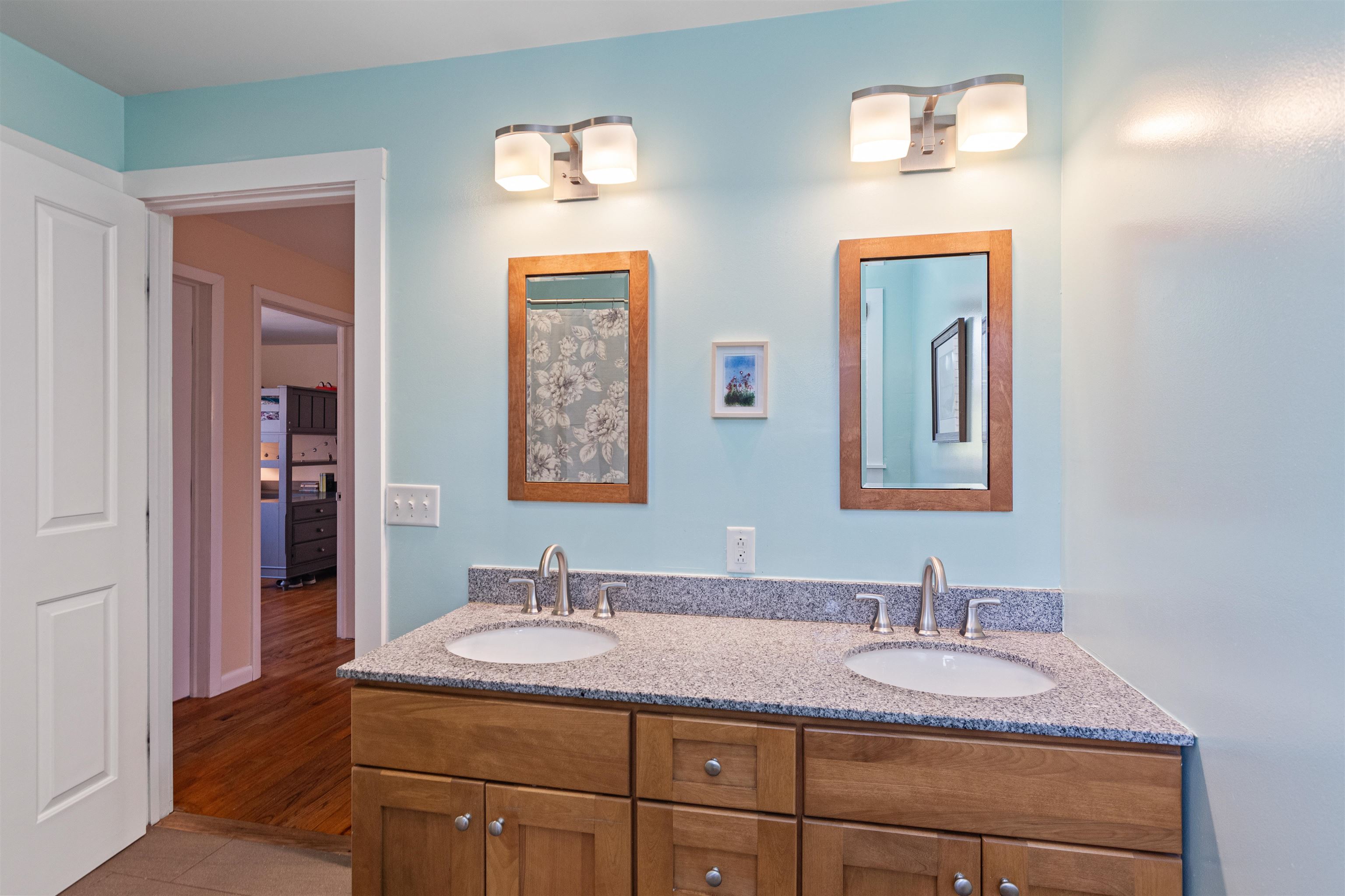 2 Meadow Road South Burlington, VT 05403 - Photo 21 of 24 Gallery Image 21