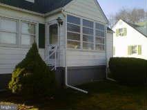 409 Cresswell Road Baltimore, MD 21225 - Photo 1 of 11 Exterior (Front)