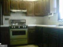 409 Cresswell Road Baltimore, MD 21225 - Photo 2 of 11 Kitchen