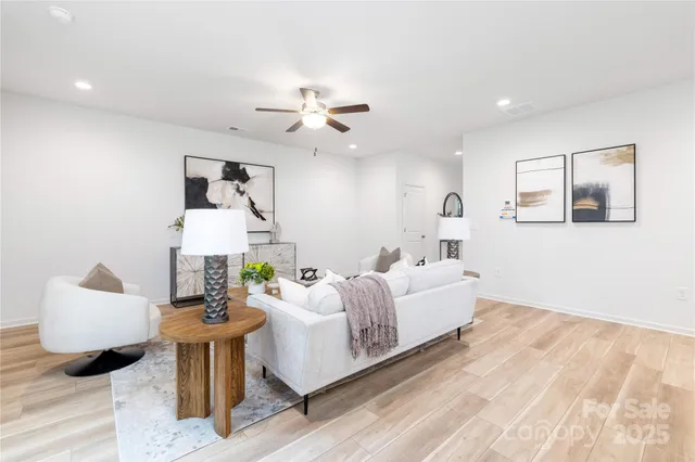 $350,000 | 722 Martha Avenue, Lowell, NC 28098