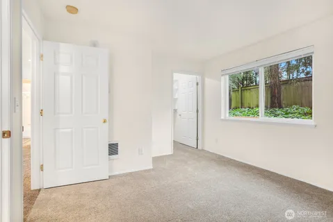 $360,000 | 6525 200th Street Southwest, Unit 101, Lynnwood, WA 98036