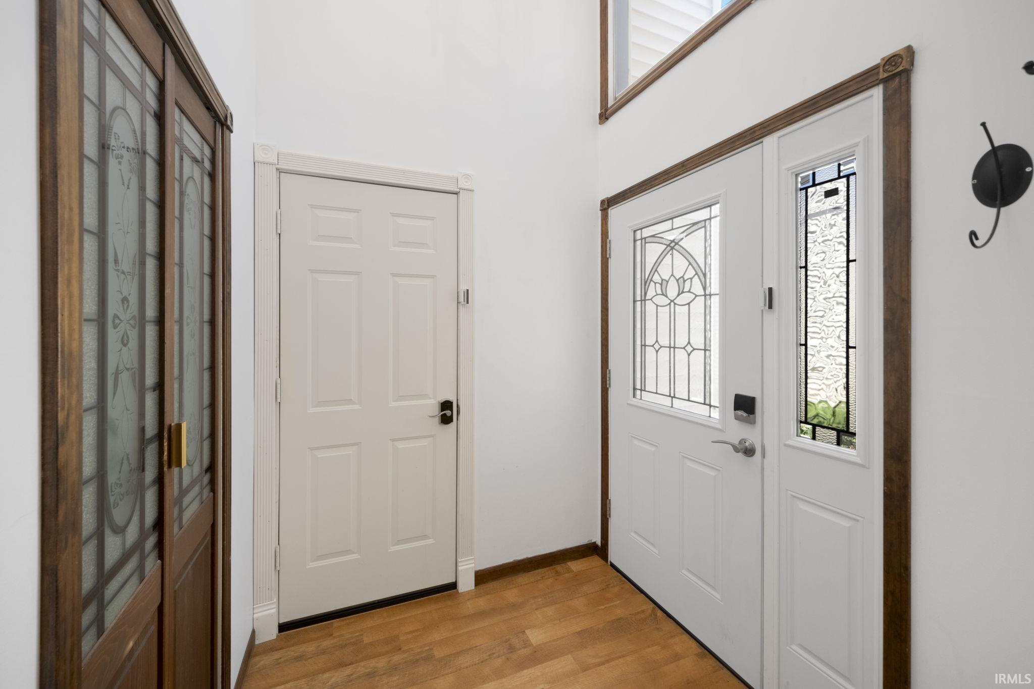 2127 Bayside Court Fort Wayne, IN 46804 - Photo 4 of 35