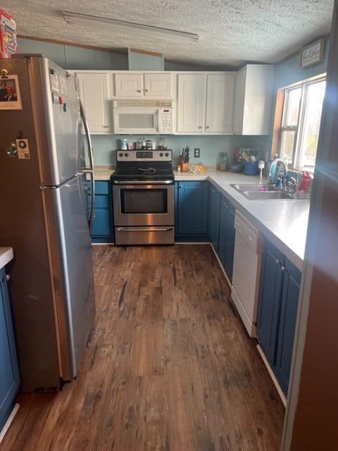 374 Longwood Road Rocky Mount, VA 24151 - Photo 4 of 18 L-shaped kitchen