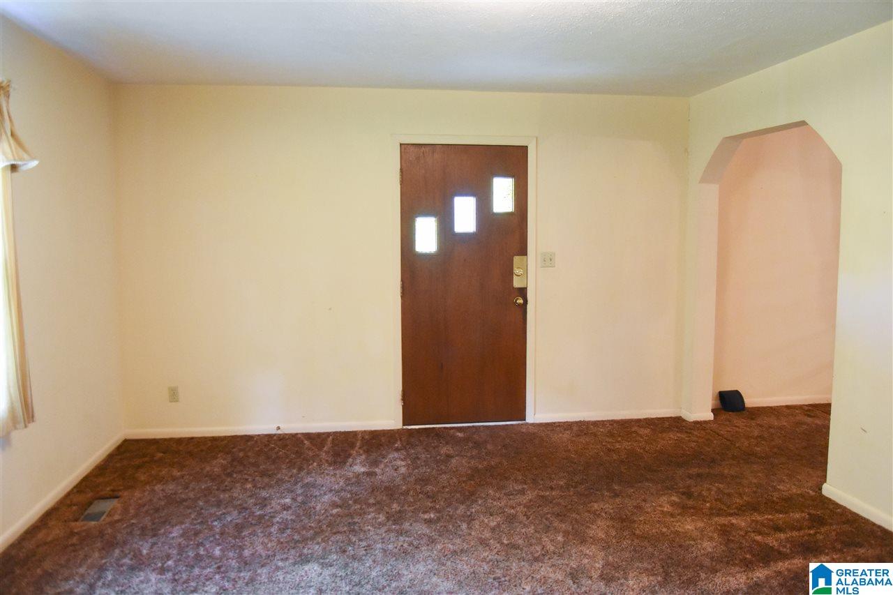 1622 Gate 8 Road Anniston, AL 36201 - Photo 4 of 38