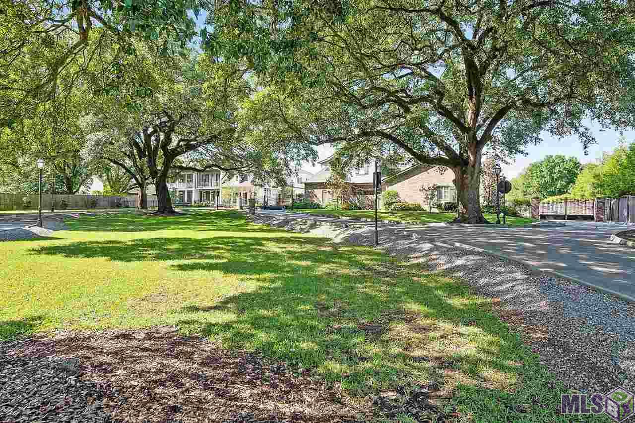 2247 Perkins Lane Baton Rouge, LA 70808 - Photo 4 of 25