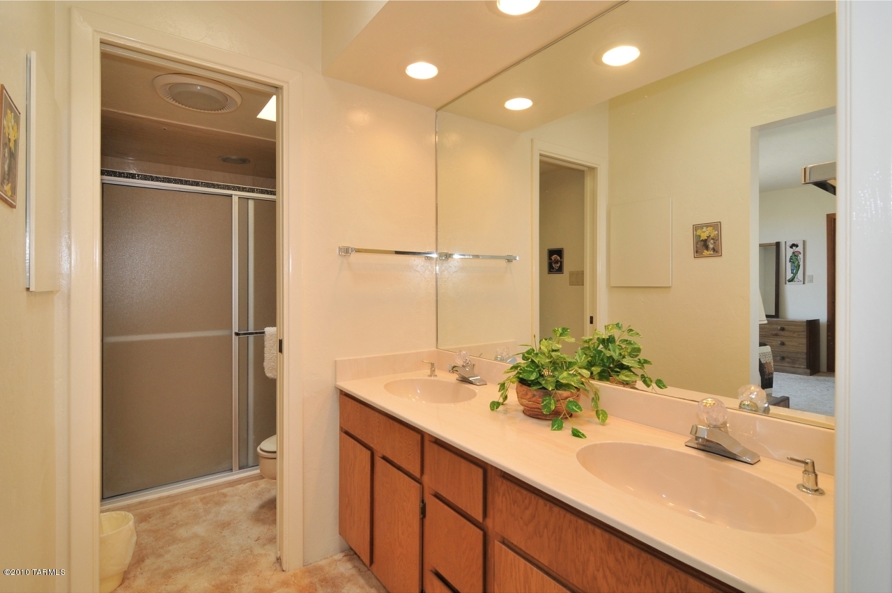 906 North Rancho Del Jefe Loop Tucson, AZ 85748 - Photo 12 of 17 Gallery Image 12