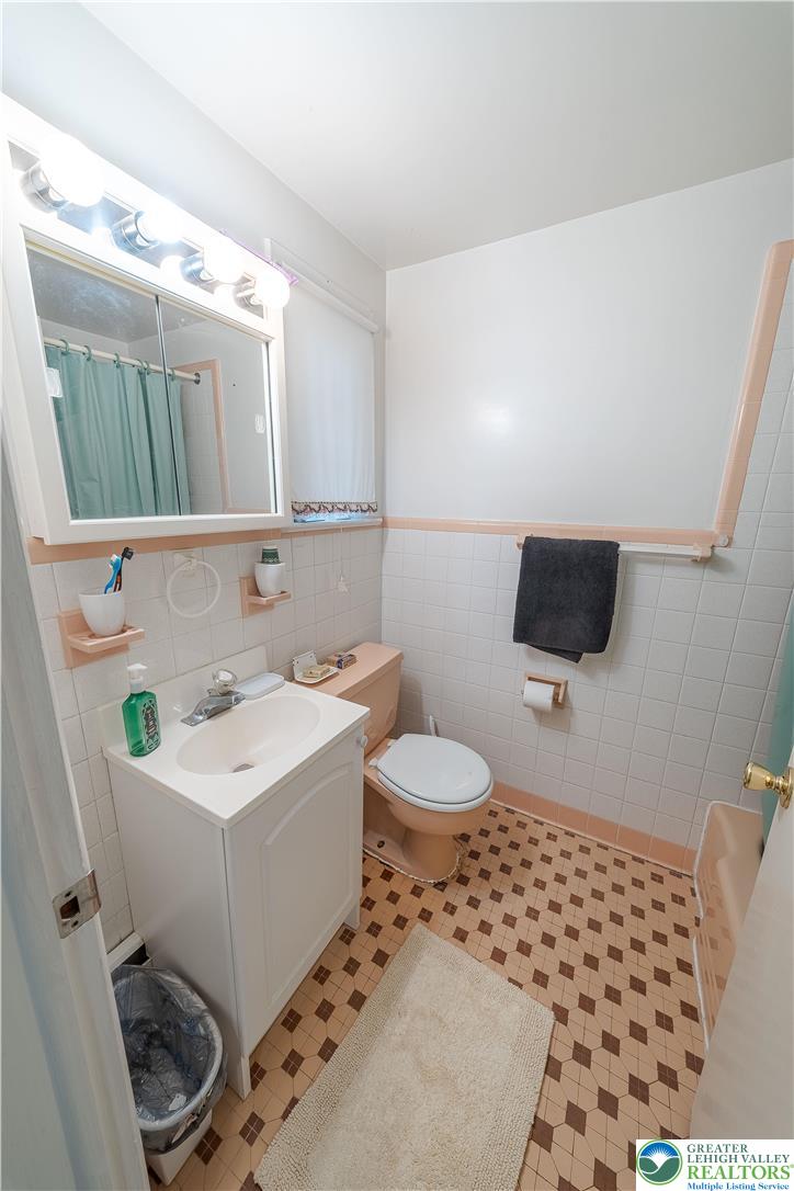 5391 Chapmans Road Orefield, PA 18069 - Photo 12 of 36 Unit 1