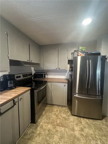 $79,999 | 1150 North Kirby Street, Unit 55, Hemet, CA 92545