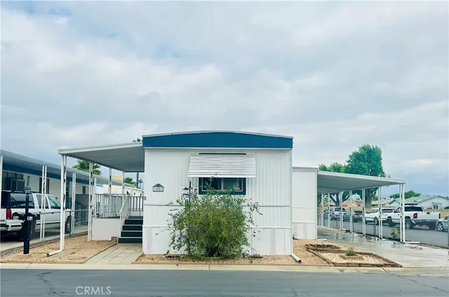 $79,999 | 1150 North Kirby Street, Unit 55, Hemet, CA 92545