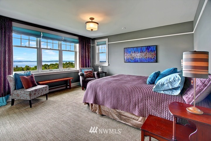 6923 Heights Place Southwest Seattle, WA 98136 - Photo 13 of 25 Gallery Image 13