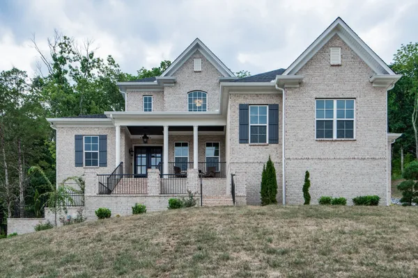 $2,382,923 | 7640 Chipmunk Lane, Nashville, TN 37221