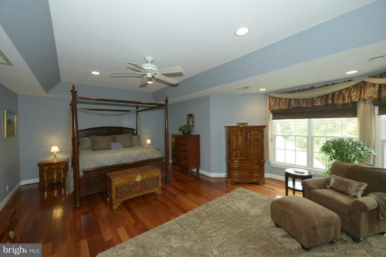 2633 Golf Island Road Ellicott City, MD 21042 - Photo 13 of 30 Bedroom (Master)