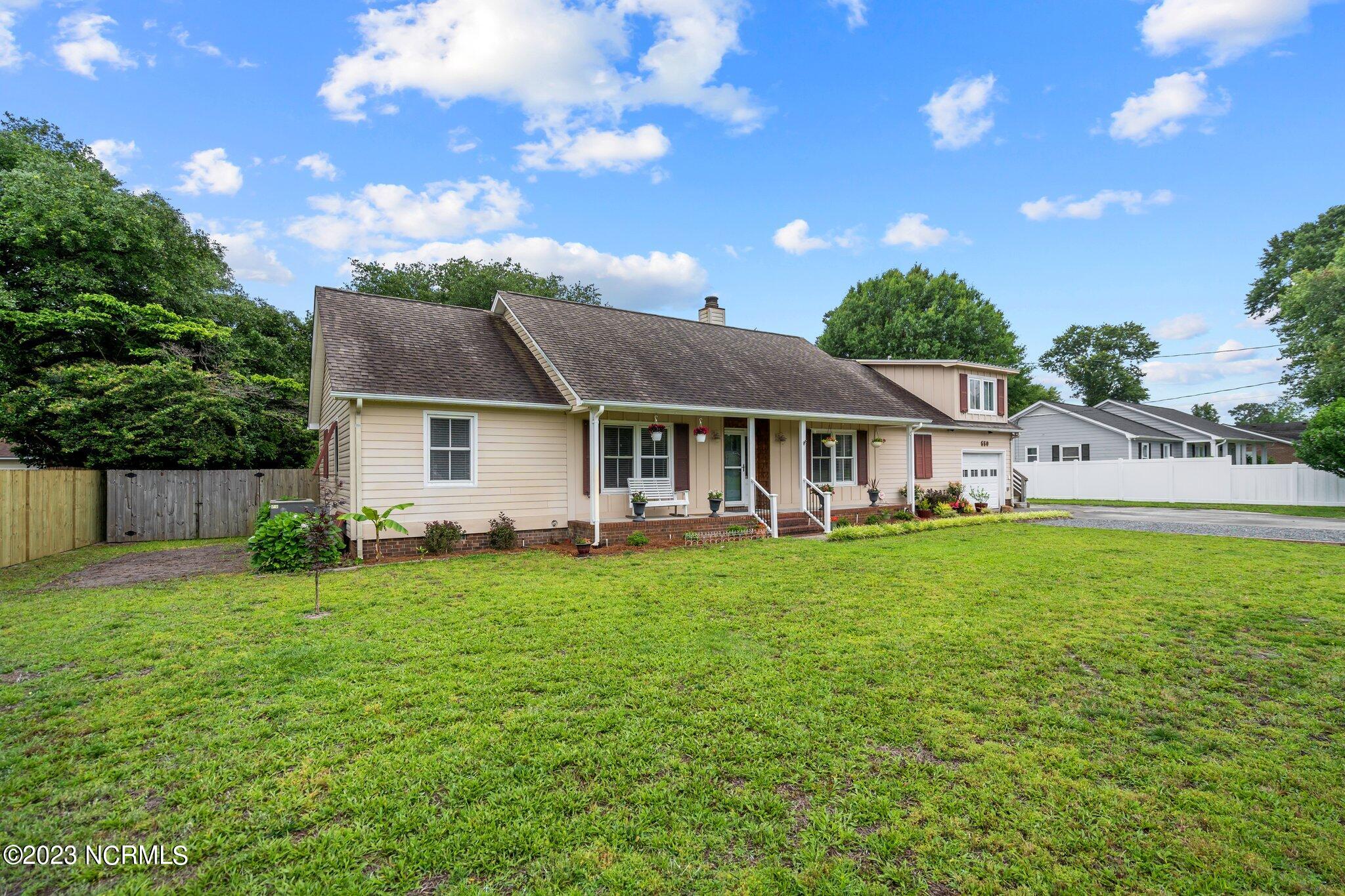 650 Windemere Road Wilmington, NC 28405 - Photo 18 of 76 19-web-or-mls-DSC08176