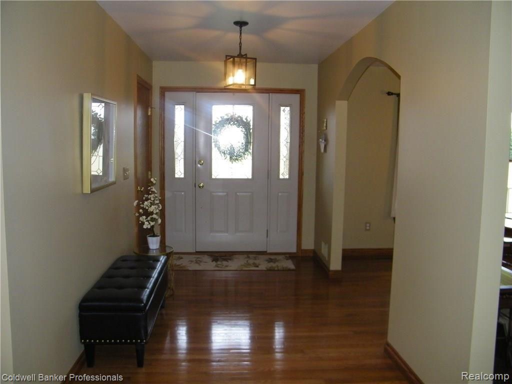 3582 North Mill Road Dryden, MI 48428 - Photo 6 of 38 100_3277.jpg