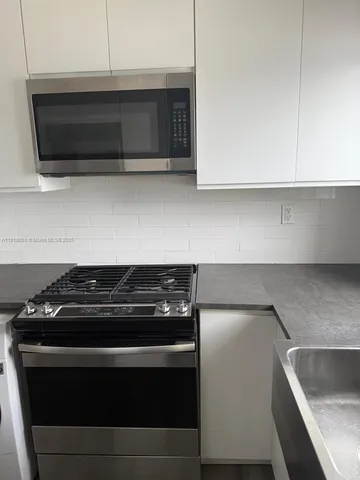 a close view of stove top oven