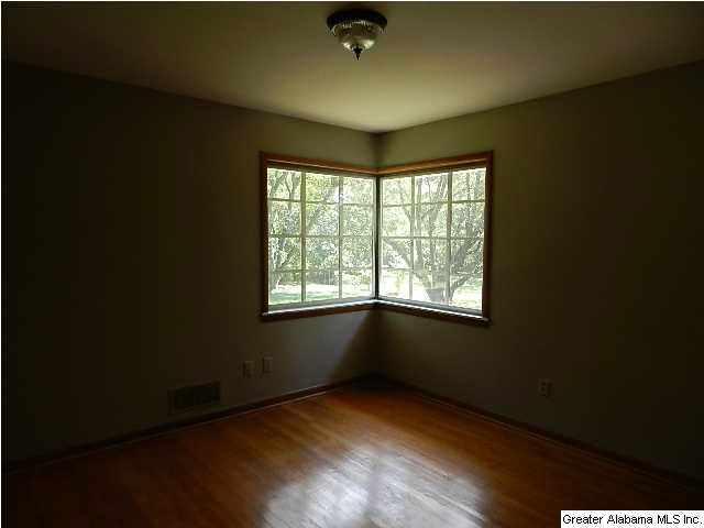 713 Martinwood Road Birmingham, AL 35235 - Photo 14 of 30