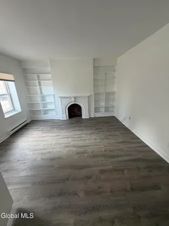 $1,600 | 58 South Swan Street, Unit 1, Albany, NY 12210