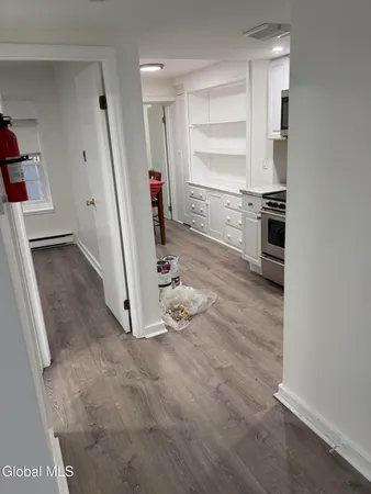 $1,600 | 58 South Swan Street, Unit 1, Albany, NY 12210