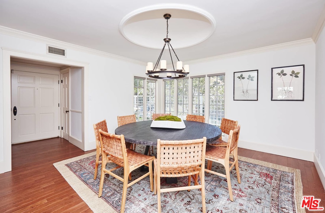 4001 Mandeville Canyon Road Los Angeles, CA 90049 - Photo 10 of 35