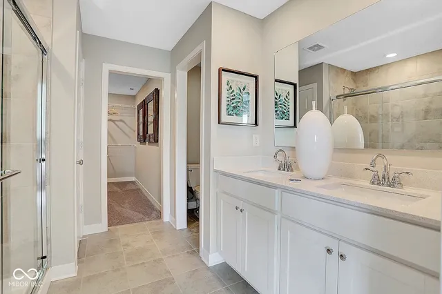 $2,350 | 1164 Beverly Place, Greenwood, IN 46143