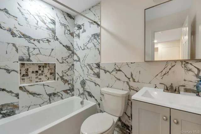 $2,595 | 70 Van Ness Street, Newburgh, NY 12550