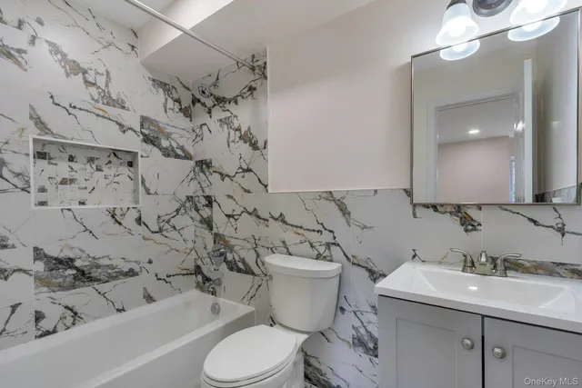 $2,595 | 70 Van Ness Street, Newburgh, NY 12550