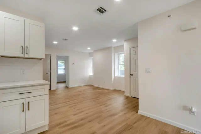 $2,595 | 70 Van Ness Street, Newburgh, NY 12550