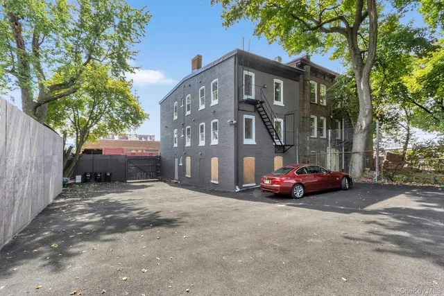 $2,595 | 70 Van Ness Street, Newburgh, NY 12550