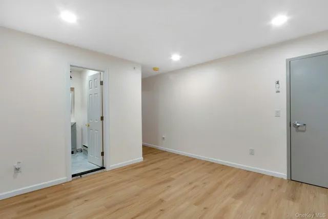 $2,595 | 70 Van Ness Street, Newburgh, NY 12550