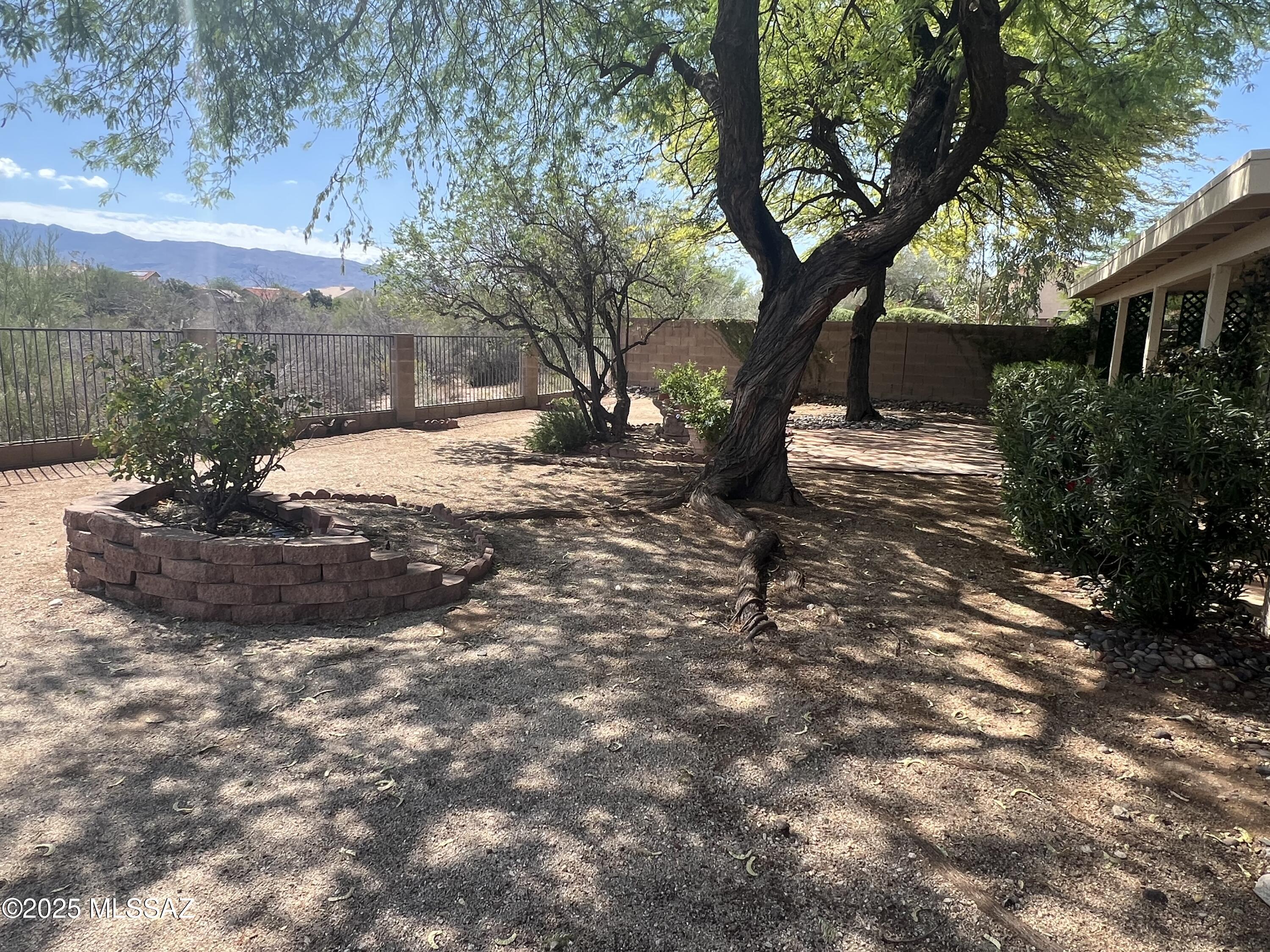 907 South Smokey Mountains Road Tucson, AZ 85748 - Photo 20 of 27 Gallery Image 20