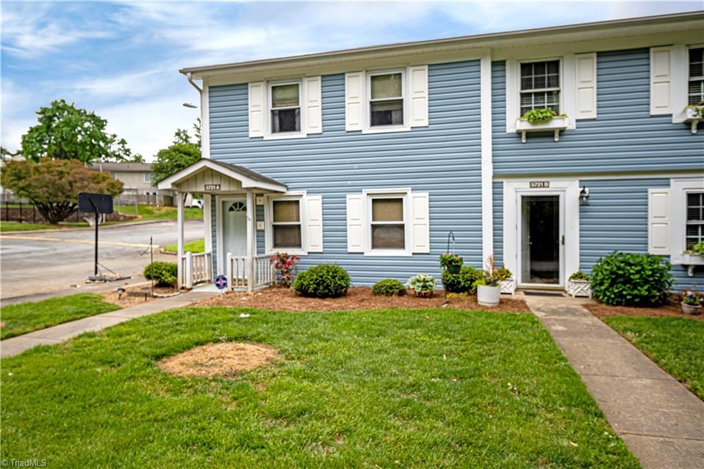5721 Bramblegate Road, Unit A Greensboro, NC 27409 - Photo 3 of 28 Gallery Image 3