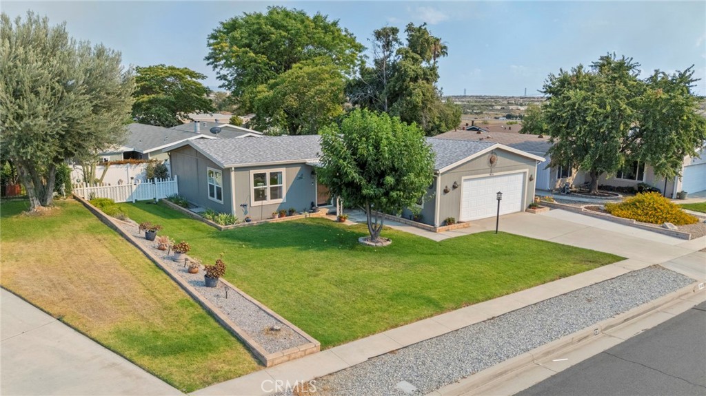 9640 Sharondale Road Calimesa, CA 92320 - Photo 2 of 44