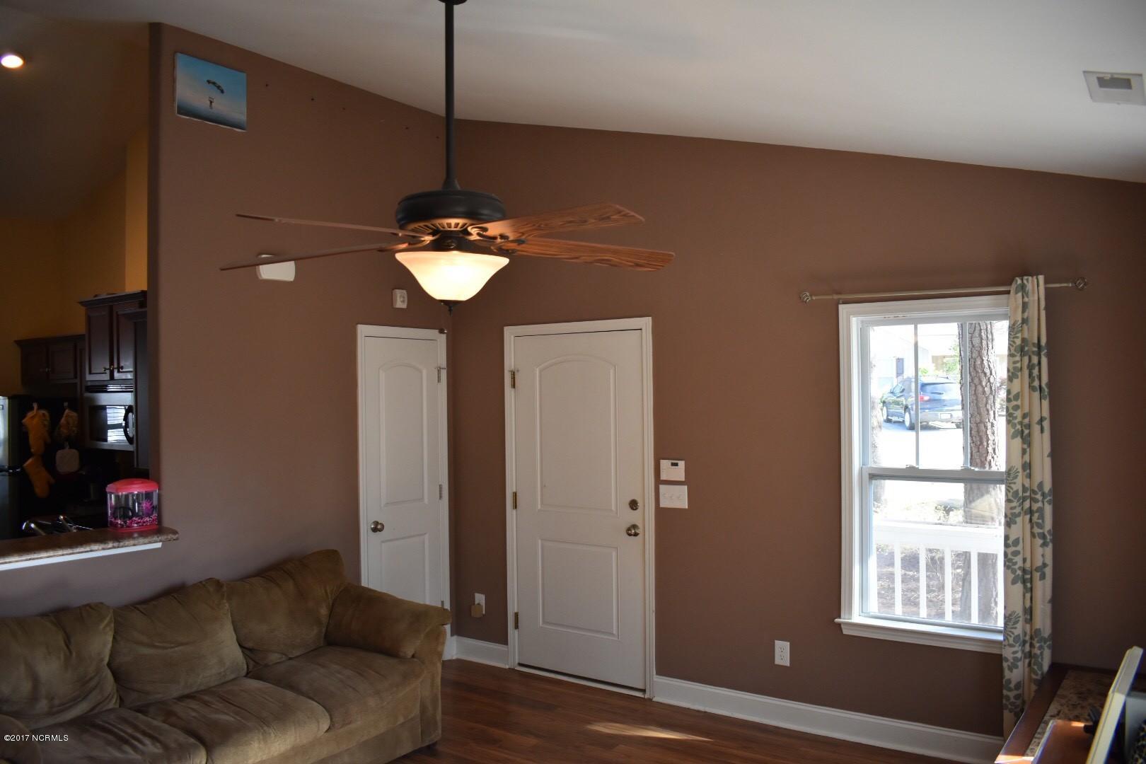 9113 Arden Road Northeast Leland, NC 28451 - Photo 5 of 22 living