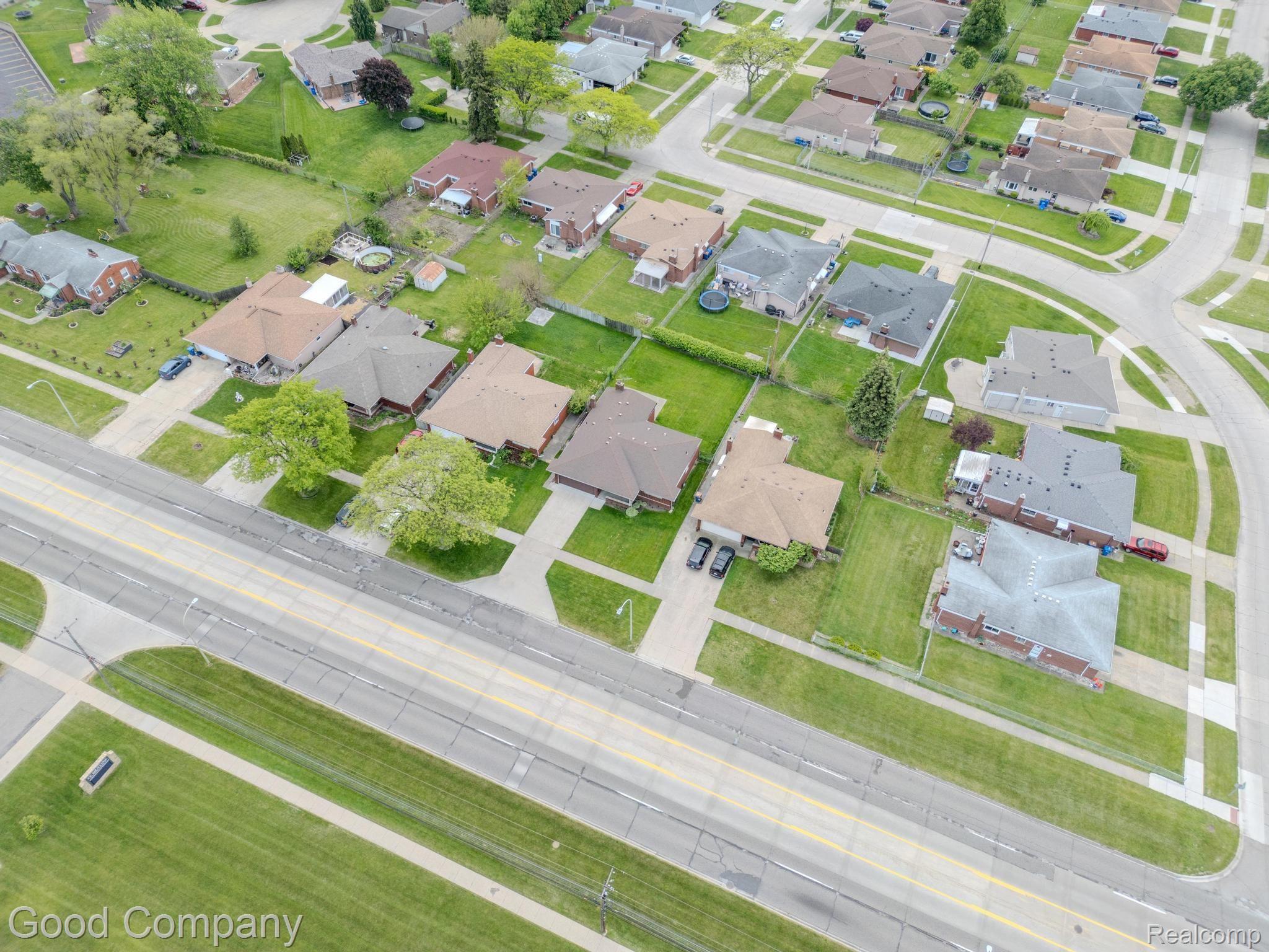 14066 12 Mile Road Warren, MI 48088 - Photo 31 of 36 14066 E 12 Mile Rd