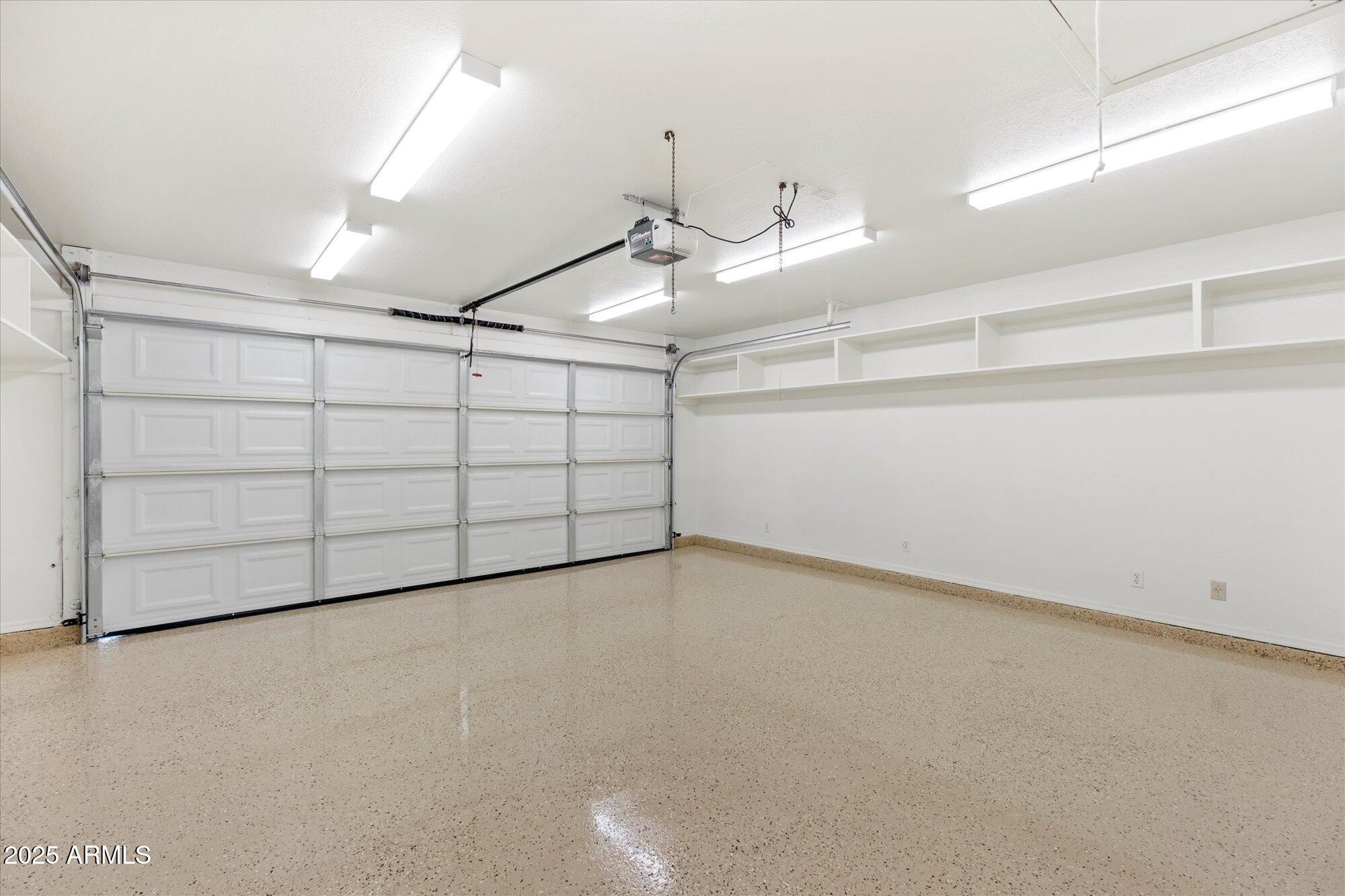 1909 East Anchor Drive Gilbert, AZ 85234 - Photo 16 of 21 Garage