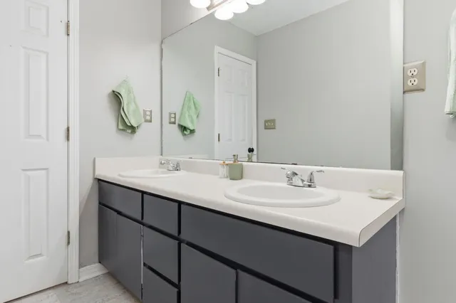 $230,000 | 114 Wild Horse Drive, Crestview, FL 32536