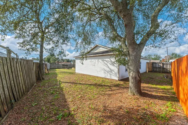 $230,000 | 114 Wild Horse Drive, Crestview, FL 32536