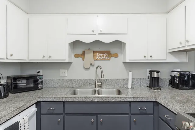 $230,000 | 114 Wild Horse Drive, Crestview, FL 32536