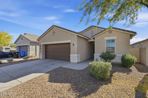 $375,000 | 3013 South 78th Drive, Phoenix, AZ 85043