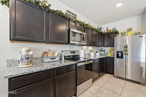$375,000 | 3013 South 78th Drive, Phoenix, AZ 85043