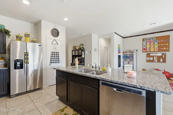 $375,000 | 3013 South 78th Drive, Phoenix, AZ 85043