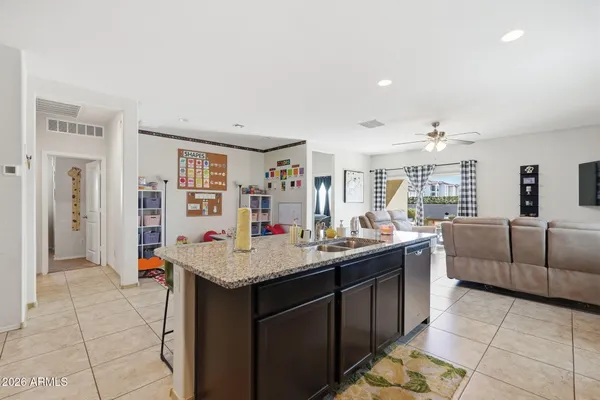 $375,000 | 3013 South 78th Drive, Phoenix, AZ 85043