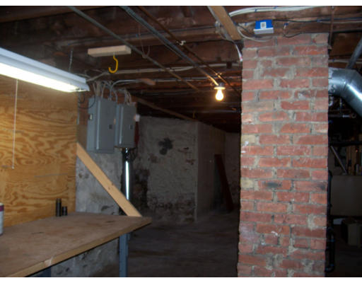 1 Clayton Street, Unit 1 Watertown, MA 02472 - Photo 8 of 13