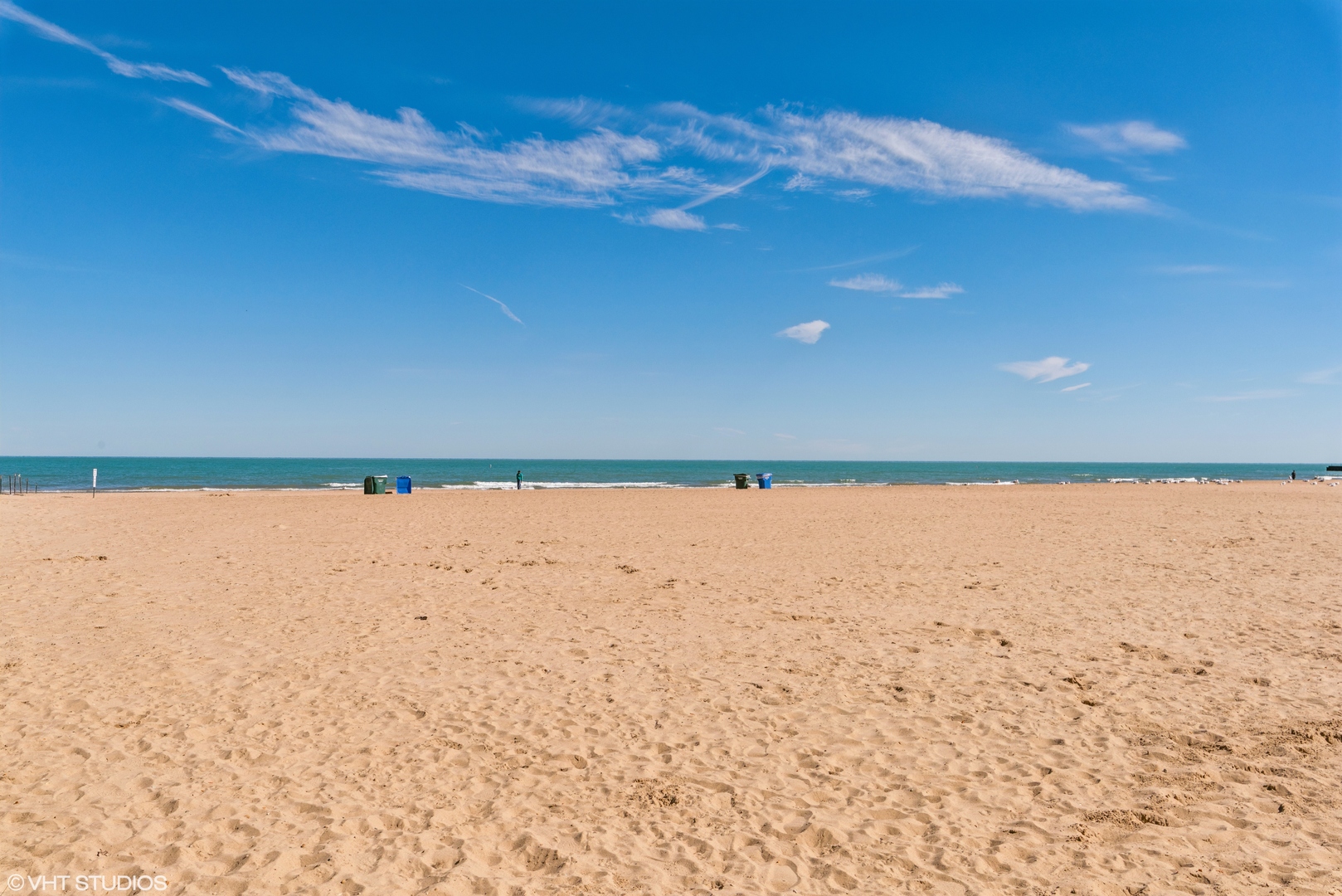 5801 North Sheridan Road, Unit 16E Chicago, IL 60660 - Photo 12 of 12 a view of beach and an ocean