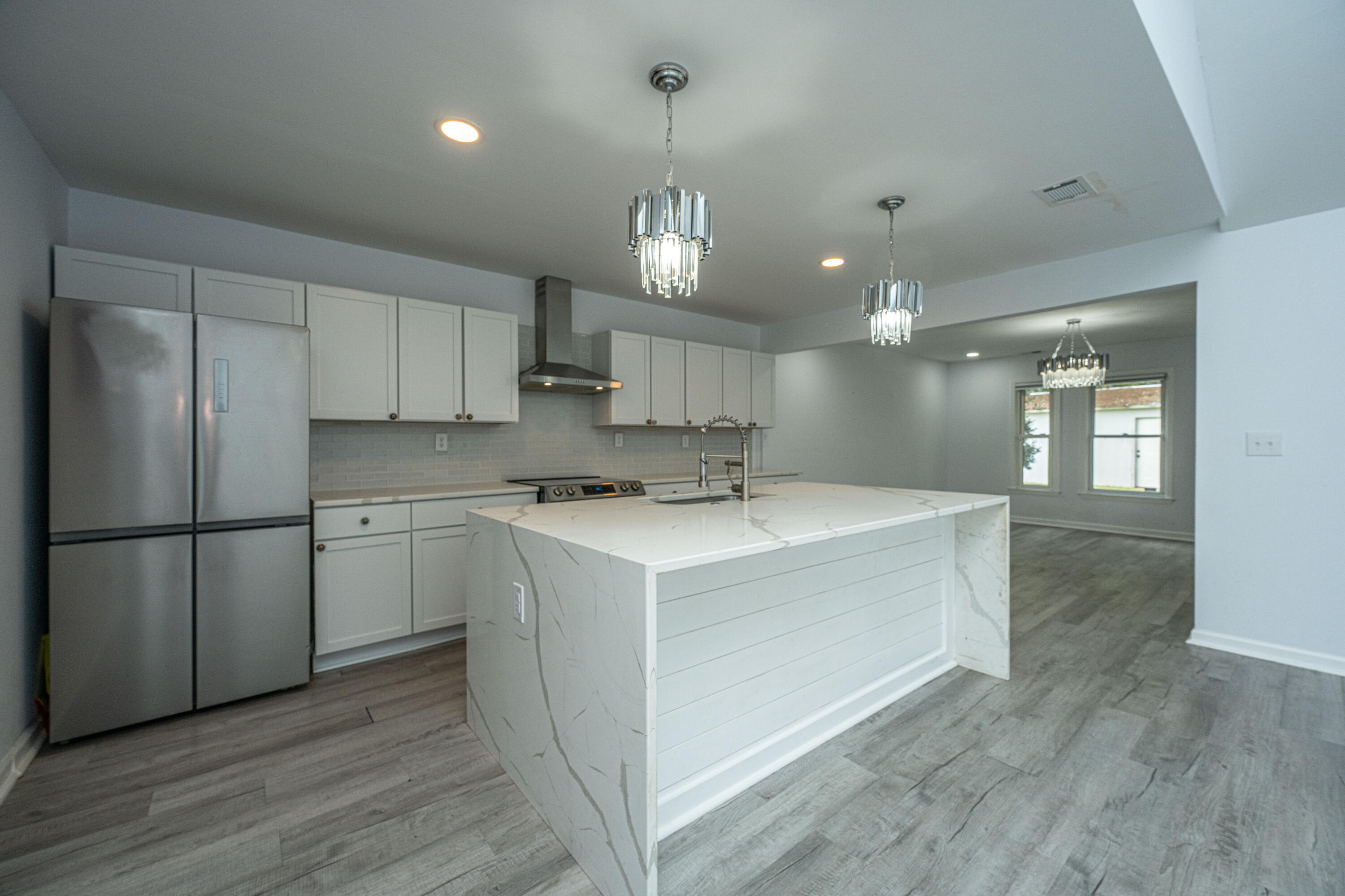 133 Marion Road Summerville, SC 29486 - Photo 11 of 45 133MarionRd011