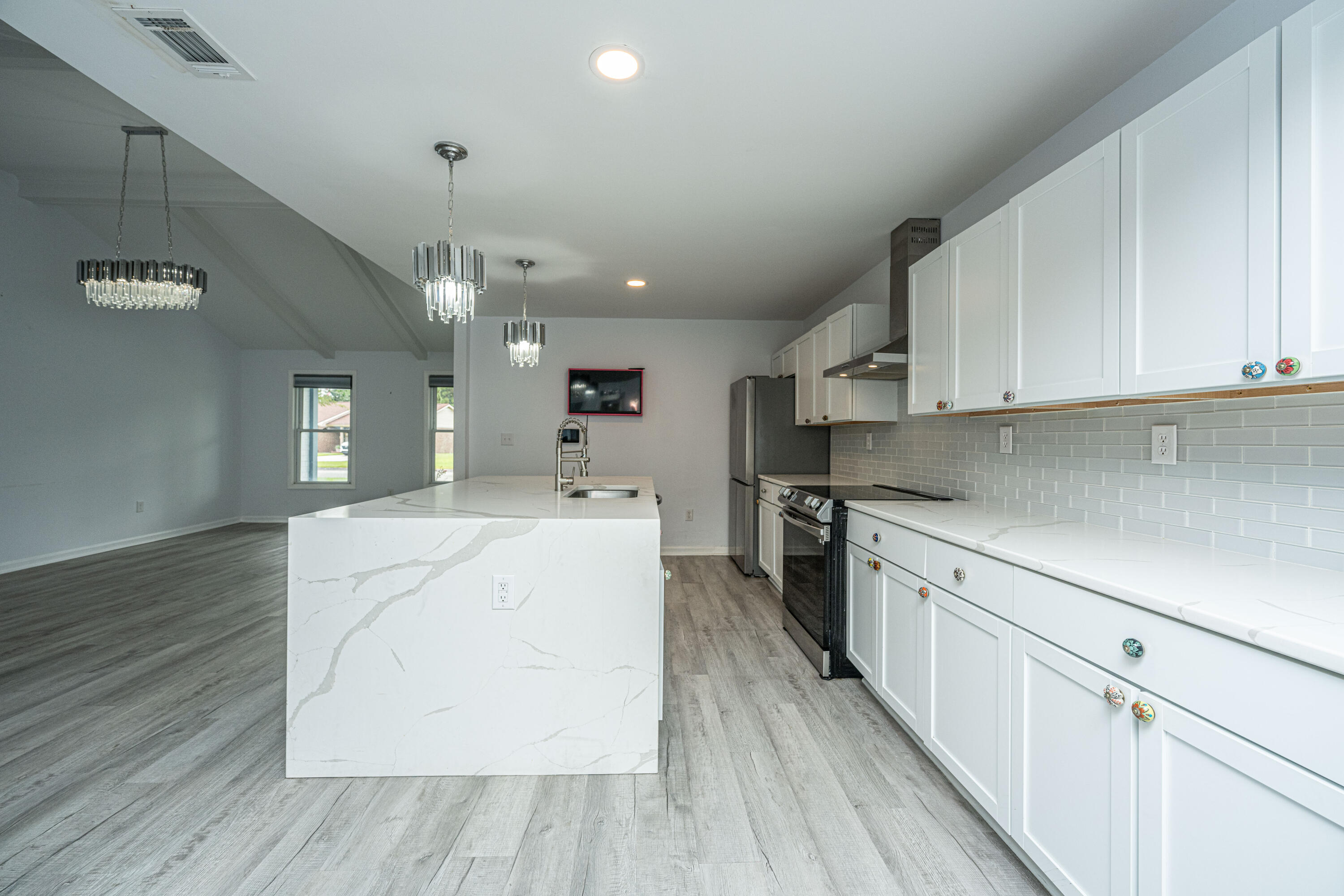 133 Marion Road Summerville, SC 29486 - Photo 15 of 45 133MarionRd015