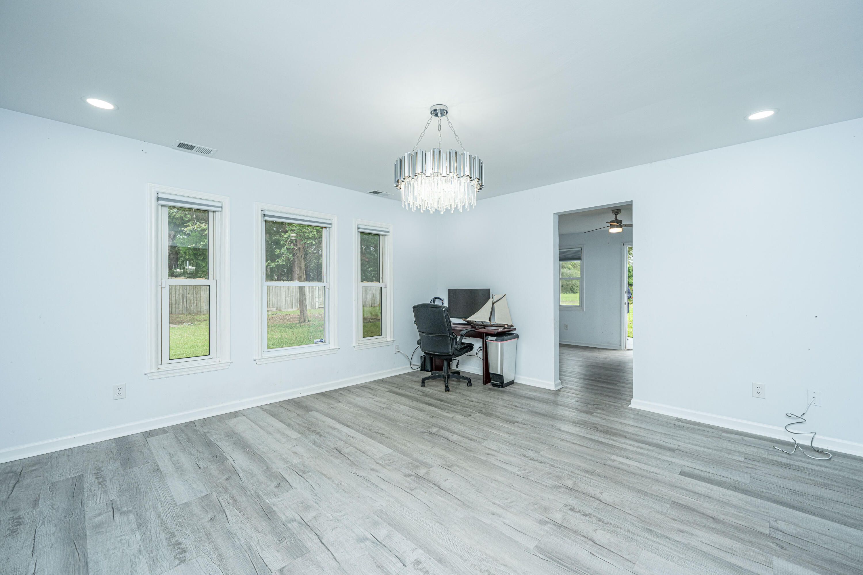 133 Marion Road Summerville, SC 29486 - Photo 20 of 45 133MarionRd020