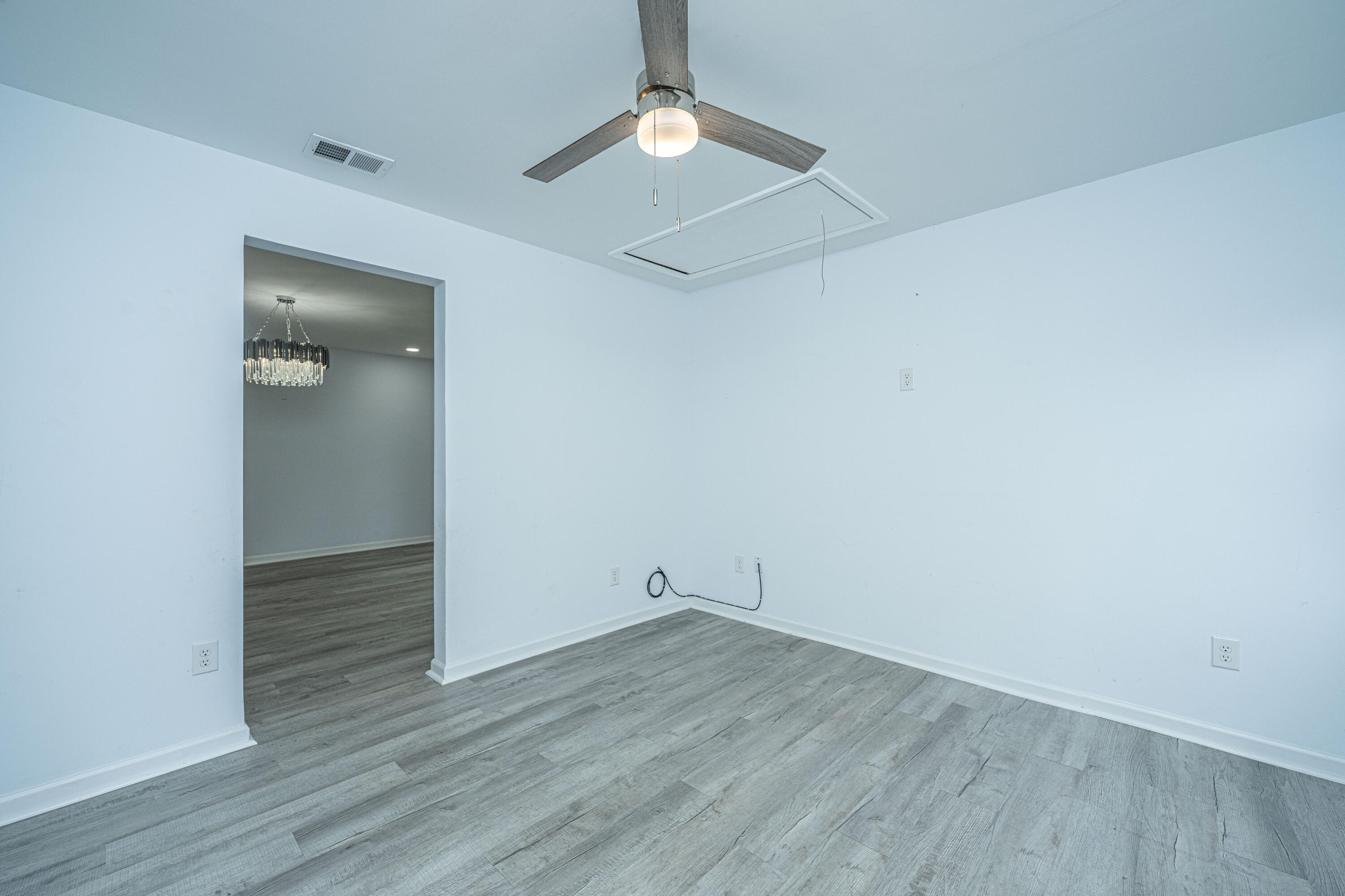 133 Marion Road Summerville, SC 29486 - Photo 23 of 45 133MarionRd023